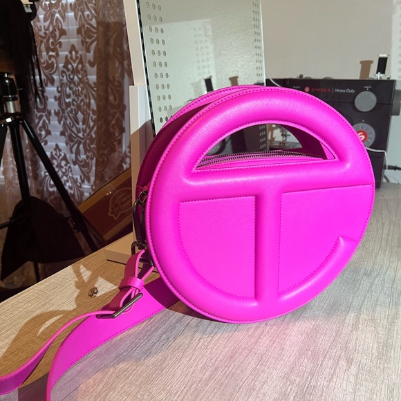 Teflar Round Telfar Circle Bag - Azalea - Picture 2 of 3